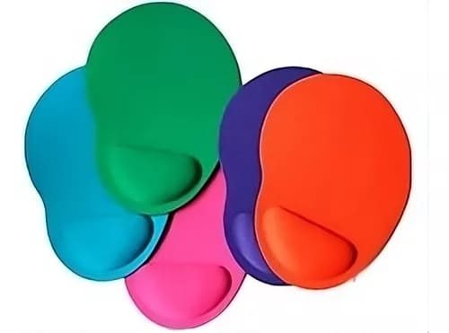 L_  Mouse Pad con Apoyador  varios colores
